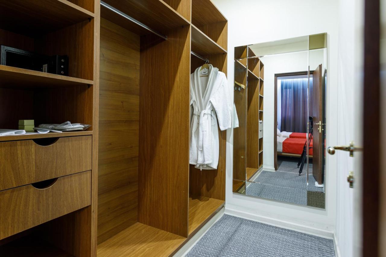 Moscow House Hotel Jerevan Eksteriør bilde