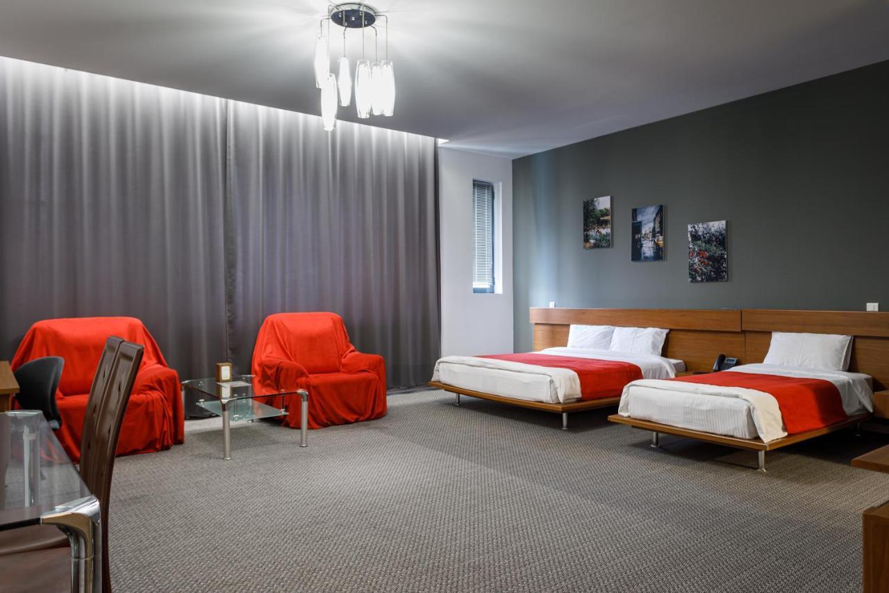 Moscow House Hotel Jerevan Eksteriør bilde